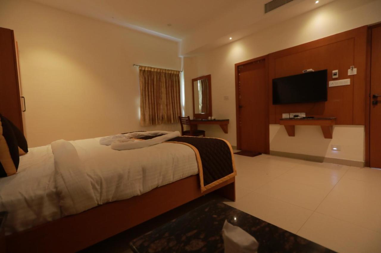 Hotel Ashok Palace Karur  Exterior photo
