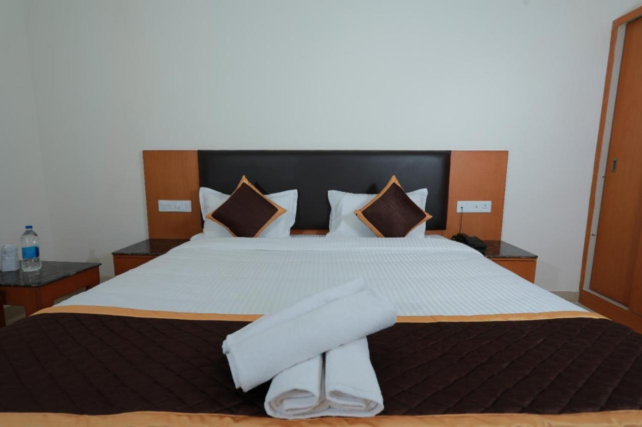 Hotel Ashok Palace Karur  Exterior photo